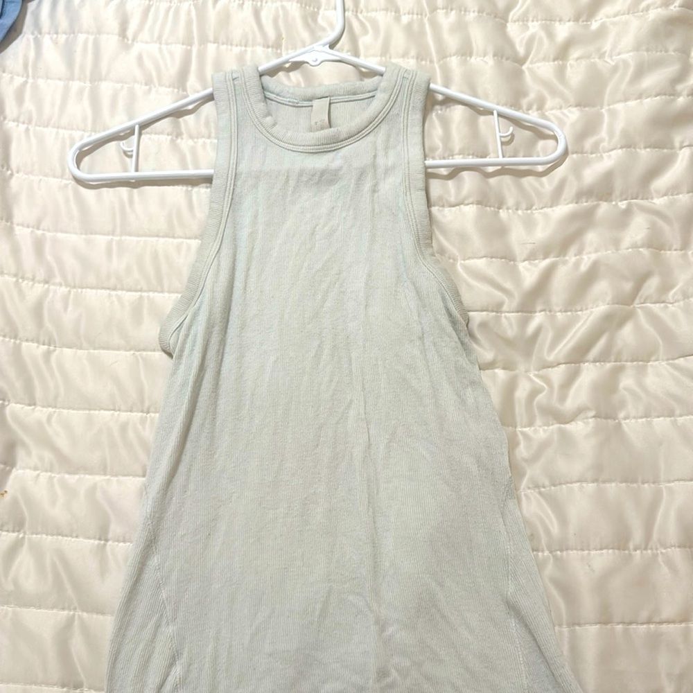 Lulu tank top